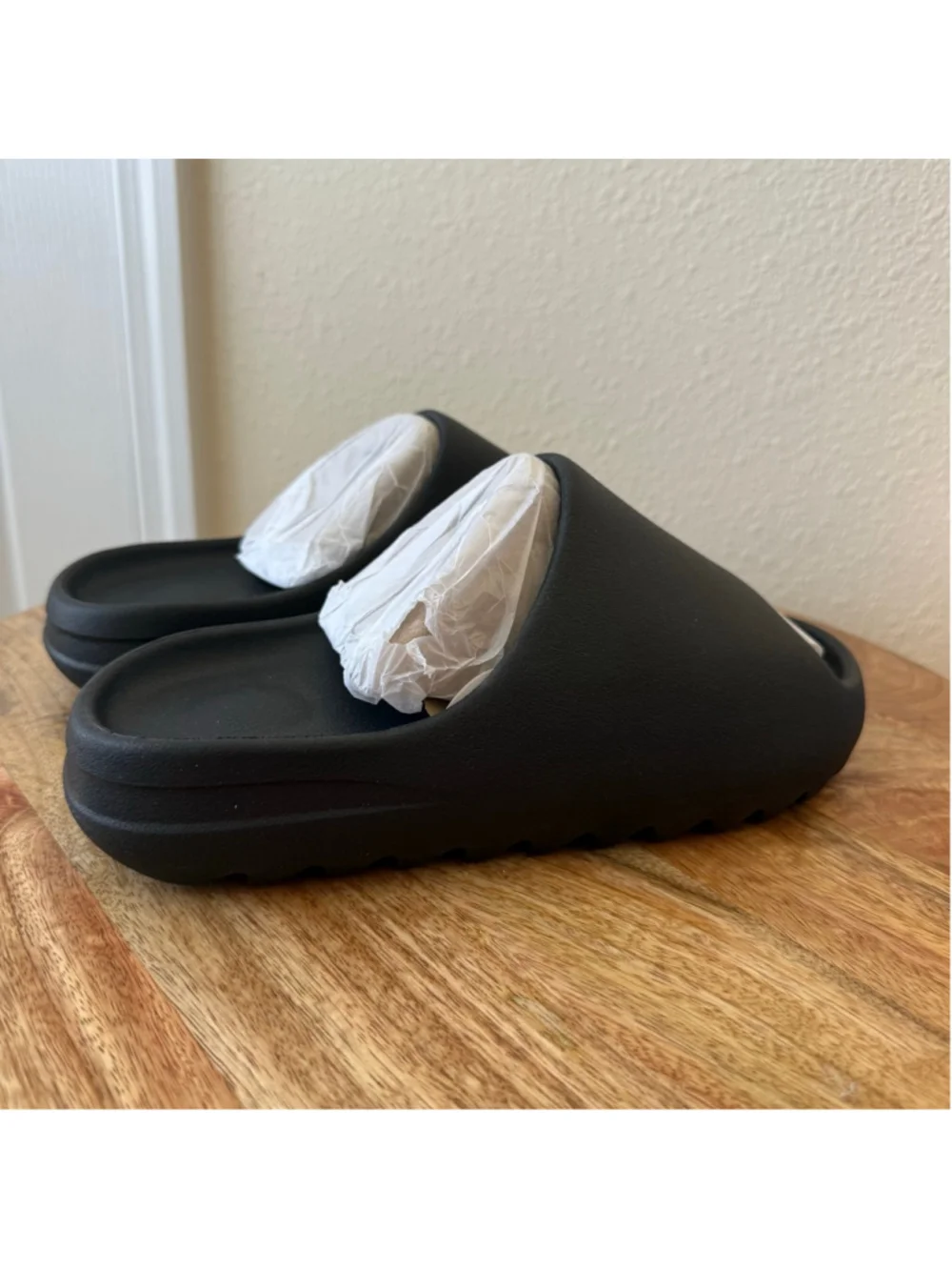 YS-01 Black Slide Sandals Size 9